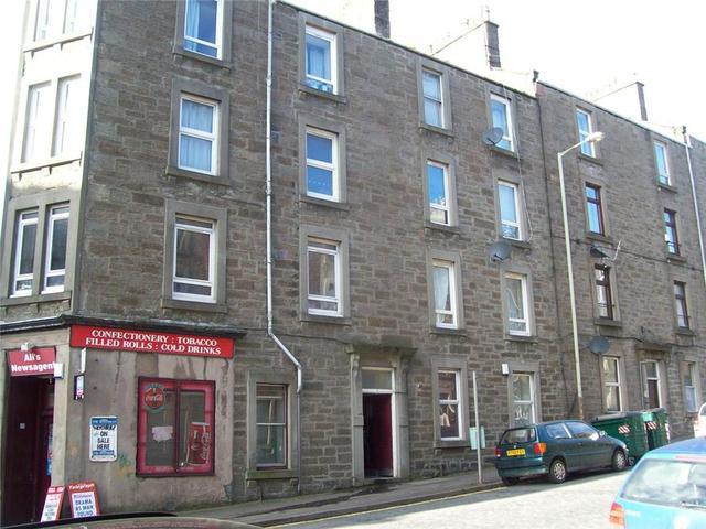  Image of 2 bedroom Flat to rent in Peddie Street Dundee DD1 at West End Dundee Dundee, DD1 5LT