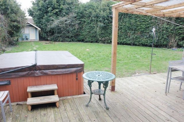  Image of 4 bedroom Detached house for sale in Pembroke Way Bognor Regis PO21 at Pembroke Way West Meads Bognor Regis, PO21 5PU
