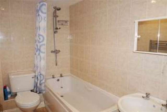  Image of 3 bedroom Detached house to rent in Adelaide Street Penzance TR18 at Penzance, TR18 2ER