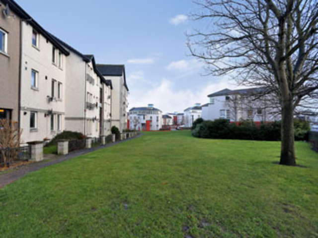  Image of 2 bedroom Flat to rent in Picktillum Place Aberdeen AB25 at City Centre Aberdeen Aberdeen, AB25 3AW