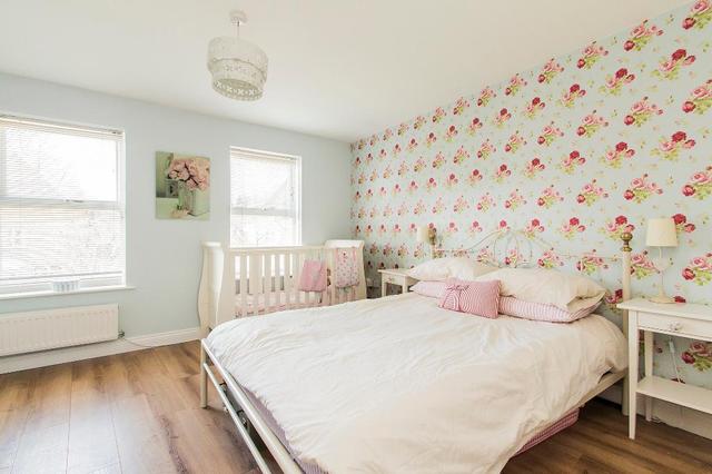  Image of 4 bedroom Detached house for sale in Pinewood Place Dartford DA2 at BEXLEY PARK  KENT, DA2 7WN