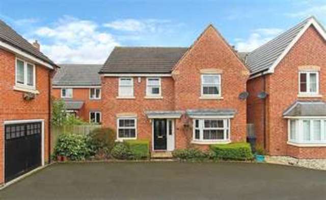  Image of 4 bedroom Detached house for sale in Pitchcombe Close Redditch B98 at Pitchcombe Close  Redditch, B98 7HS