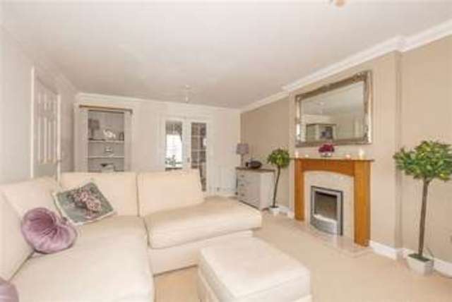  Image of 4 bedroom Detached house for sale in Pitchcombe Close Redditch B98 at Pitchcombe Close  Redditch, B98 7HS