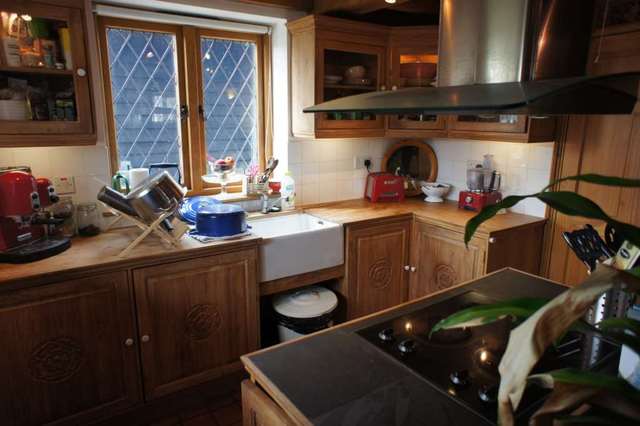  Image of 3 bedroom Cottage to rent in Main Street Grendon Underwood Aylesbury HP18 at Main Street Main Street Grendon Underwood, HP18 0SJ