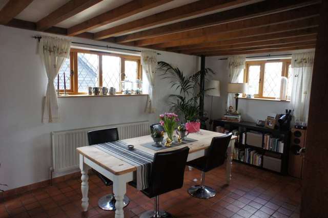  Image of 3 bedroom Cottage to rent in Main Street Grendon Underwood Aylesbury HP18 at Main Street Main Street Grendon Underwood, HP18 0SJ