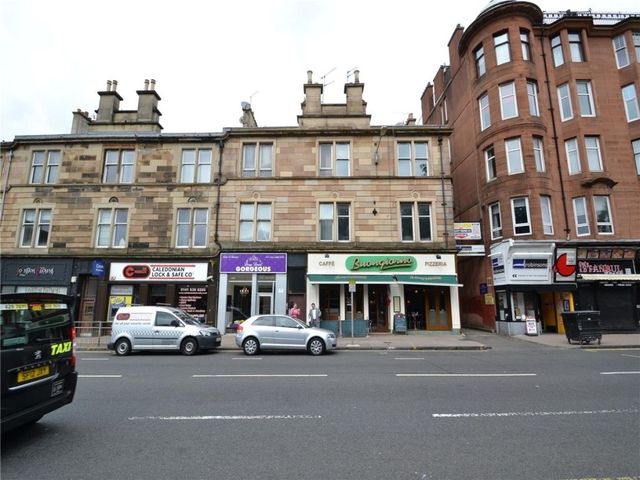  Image of 2 bedroom Flat to rent in Pollokshaws Road Glasgow G41 at Shawlands Glasgow Glasgow, G41 2HG
