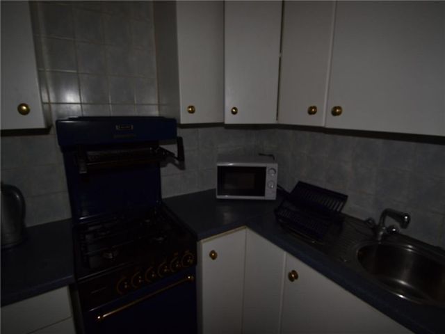  Image of 2 bedroom Flat to rent in Pollokshaws Road Glasgow G41 at Shawlands Glasgow Glasgow, G41 2HG