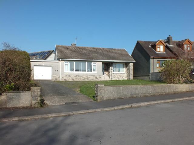  Image of 3 bedroom Bungalow for sale in Pond Meadow Steynton Milford Haven SA73 at Steynton Milford Haven Steynton, SA73 1HB