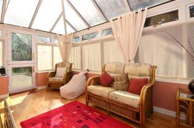  Image of 5 bedroom Detached house for sale in Poot Lane Upchurch Sittingbourne ME9 at Upchurch Sittingbourne Upchurch, ME9 7HL