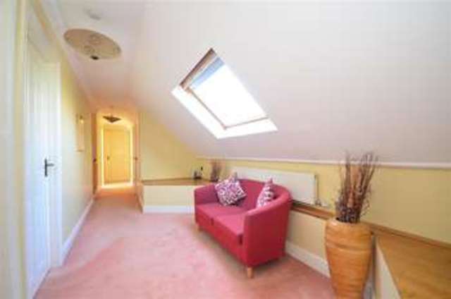  Image of 5 bedroom Detached house for sale in Poot Lane Upchurch Sittingbourne ME9 at Upchurch Sittingbourne Upchurch, ME9 7HL