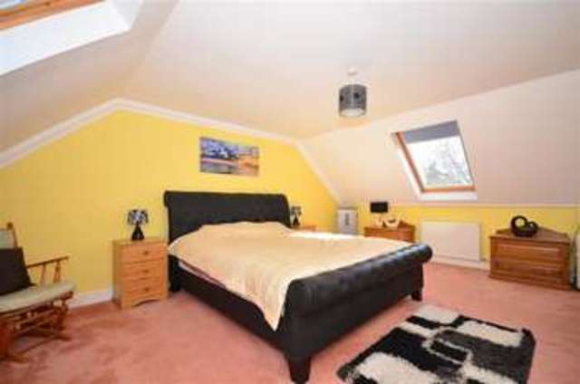  Image of 5 bedroom Detached house for sale in Poot Lane Upchurch Sittingbourne ME9 at Upchurch Sittingbourne Upchurch, ME9 7HL