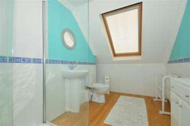  Image of 5 bedroom Detached house for sale in Poot Lane Upchurch Sittingbourne ME9 at Upchurch Sittingbourne Upchurch, ME9 7HL