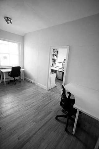  Image of Detached house to rent in Portobello Road London W11 at Notting Hill W11 London, W11 1LL