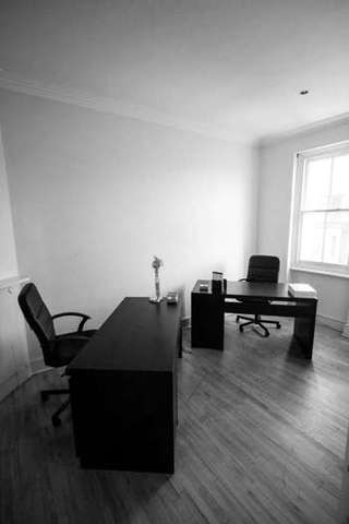  Image of Detached house to rent in Portobello Road London W11 at Notting Hill W11 London, W11 1LL