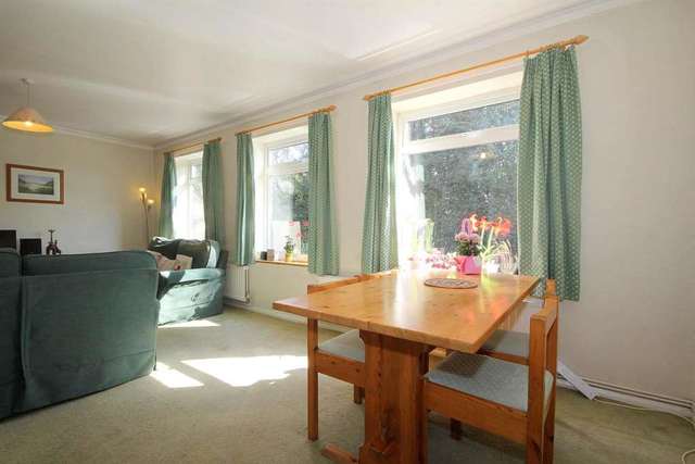  Image of 4 bedroom Semi-Detached house for sale in Prince Park Hemel Hempstead HP1 at Prince Park Boxmoor Hemel Hempstead, HP1 2AT