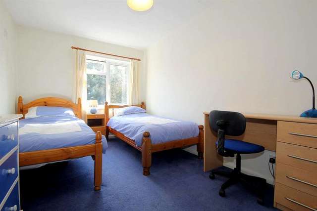  Image of 4 bedroom Semi-Detached house for sale in Prince Park Hemel Hempstead HP1 at Prince Park Boxmoor Hemel Hempstead, HP1 2AT