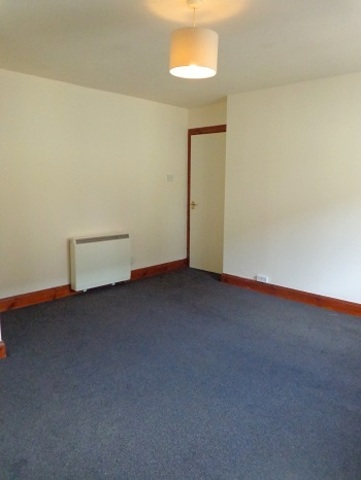  Image of 2 bedroom Flat to rent in Princes Street Perth PH2 at Perth Perthshire Perthshire, PH2 8NG