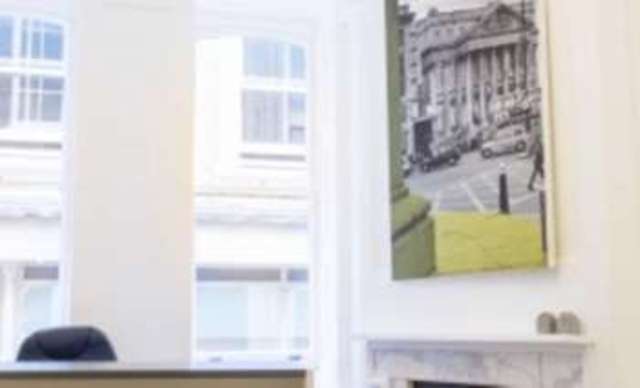  Image of Detached house to rent in Queen Street London EC4R at Mansion House EC4R London, EC4R 1BB