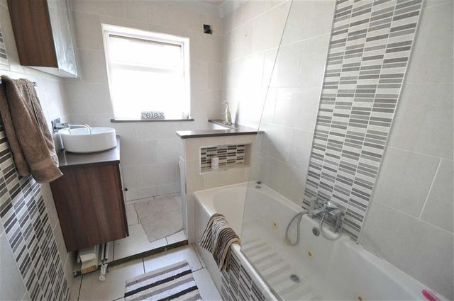  Image of 3 bedroom Property for sale in Ransome Avenue Worcester WR5 at Ransom Avenue Worcester Worcester, WR5 3AL