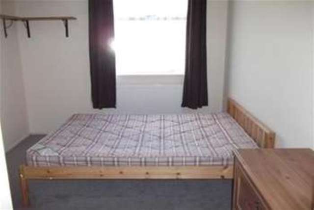  Image of 1 bedroom Flat to rent in Reaside Crescent Kings Norton Birmingham B14 at Birmingham, B14 6QN