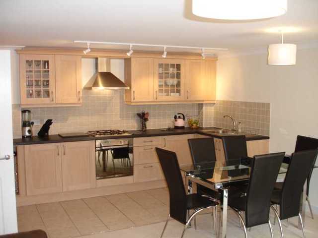  Image of 2 bedroom Flat to rent in Regents Park Road Southampton SO15 at Southampton SO15 8AH Southampton, SO15 8AH