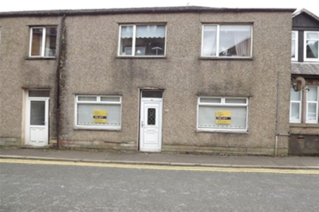  Image of 2 bedroom Flat to rent in Royal Street Gourock PA19 at Gourock Inverclyde Inverclyde, PA19 1PW