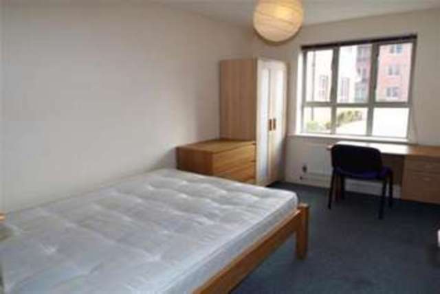  Image of 2 bedroom Flat to rent in Gamble Street Nottingham NG7 at Nottingham, NG7 4ET