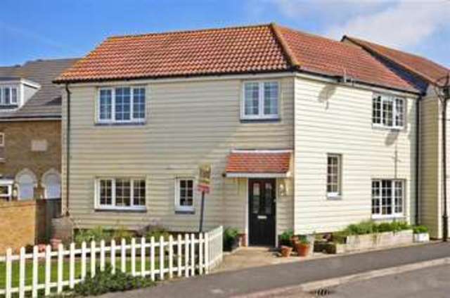  Image of 4 bedroom End of Terrace for sale in Sanderling Way Iwade Sittingbourne ME9 at Sittingbourne Kent Sittingbourne, ME9 8TE