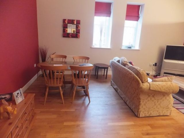  Image of 2 bedroom Flat to rent in Sarno Square Abergavenny NP7 at Sarno Square  Abergavenny, NP7 5JT