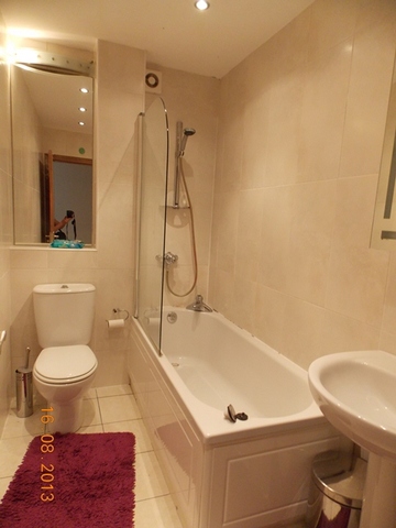  Image of 2 bedroom Flat to rent in School Wynd Paisley PA1 at Paisley Renfrewshire Renfrewshire, PA1 2DA