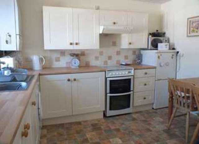  Image of 3 bedroom Flat for sale in Major Terrace Seaton EX12 at Major Terrace  Seaton, EX12 2RF