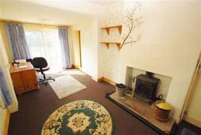  Image of 2 bedroom Bungalow for sale in Sea View Estate Ingoldmells Skegness PE25 at Ingoldmells, PE25 1LG