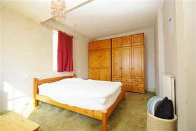  Image of 2 bedroom Bungalow for sale in Sea View Estate Ingoldmells Skegness PE25 at Ingoldmells, PE25 1LG