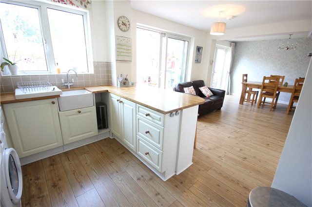  Image of 3 bedroom Detached house for sale in Selby Walk Horsell Woking GU21 at Woking  Horsell, GU21 3DT