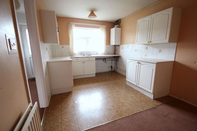  Image of 3 bedroom Semi-Detached house for sale in Selside Brownsover Rugby CV21 at Selside  Rugby, CV21 1PG