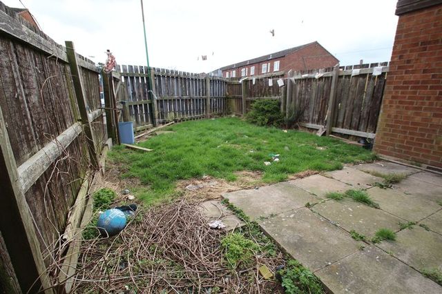  Image of 3 bedroom Semi-Detached house for sale in Selside Brownsover Rugby CV21 at Selside  Rugby, CV21 1PG