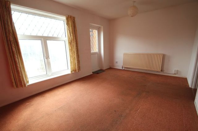  Image of 3 bedroom Semi-Detached house for sale in Selside Brownsover Rugby CV21 at Selside  Rugby, CV21 1PG