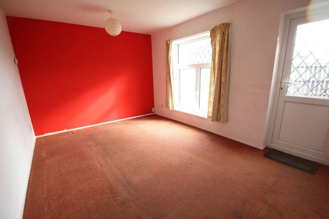  Image of 3 bedroom Semi-Detached house for sale in Selside Brownsover Rugby CV21 at Selside  Rugby, CV21 1PG