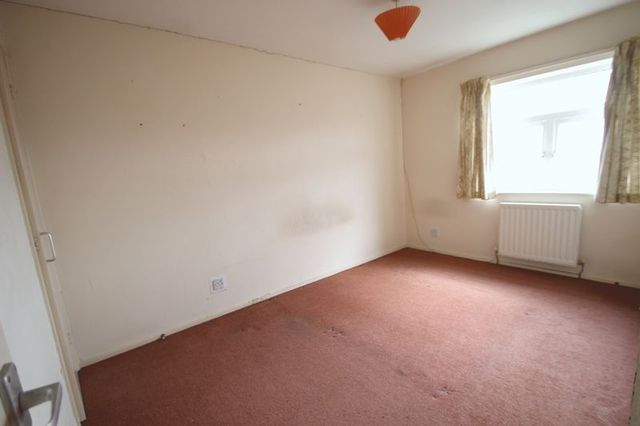  Image of 3 bedroom Semi-Detached house for sale in Selside Brownsover Rugby CV21 at Selside  Rugby, CV21 1PG
