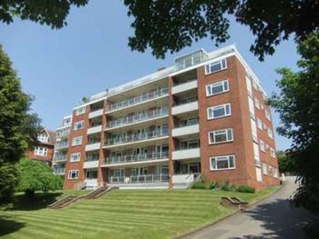  Image of 1 bedroom Flat for sale in Selwyn Road Eastbourne BN21 at 29 Selwyn Road  Eastbourne, BN21 2LF