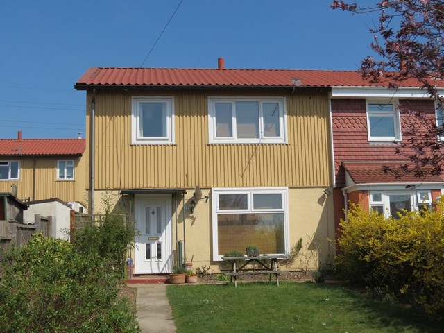  Image of 3 bedroom End of Terrace for sale in Severn Close Cosham Portsmouth PO6 at Severn Close  Portsmouth, PO6 4BB