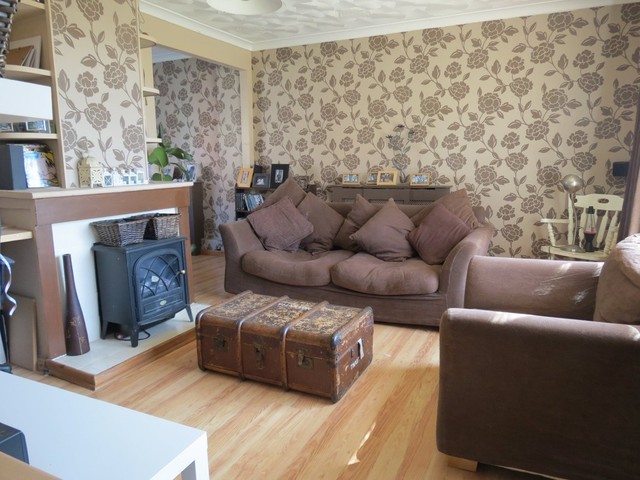  Image of 3 bedroom End of Terrace for sale in Severn Close Cosham Portsmouth PO6 at Severn Close  Portsmouth, PO6 4BB