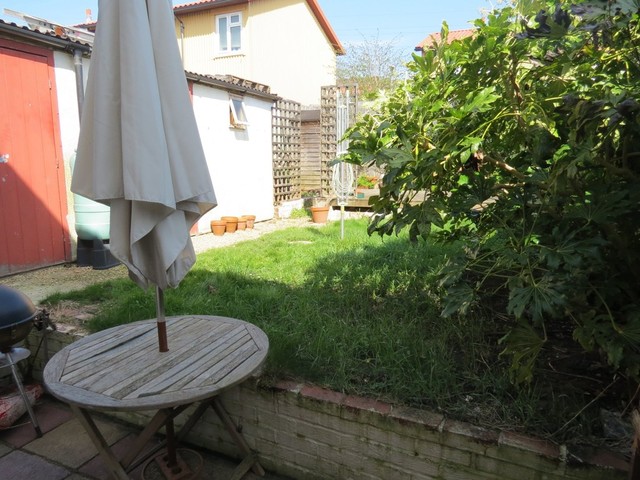  Image of 3 bedroom End of Terrace for sale in Severn Close Cosham Portsmouth PO6 at Severn Close  Portsmouth, PO6 4BB