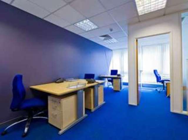  Image of Detached house to rent in Sheen Road Richmond TW9 at Richmond TW9 Richmond, TW9 1AE