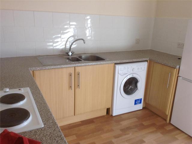  Image of 2 bedroom Flat to rent in Shepherds Loan Dundee DD2 at West End Dundee Dundee, DD2 1AW