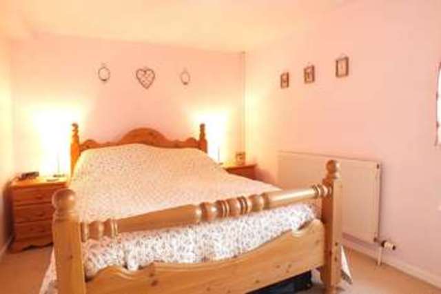  Image of 2 bedroom Cottage for sale in The Street Shipton Moyne Tetbury GL8 at Shipton Moyne Gloucestershire, GL8 8PN