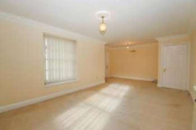  Image of 2 bedroom Retirement Property for sale in Shoreditch Road Taunton TA1 at Shoreditch Road Taunton Wilton, TA1 3DF
