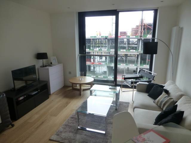  Image of 1 bedroom Flat to rent in Simpson Loan Edinburgh EH3 at Meadows Edinburgh Edinburgh, EH3 9GQ