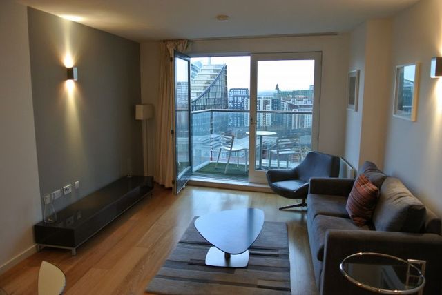  Image of 2 bedroom Apartment to rent in Goulden Street Manchester M4 at 49 Goulden Street  Manchester City, M4 5EN