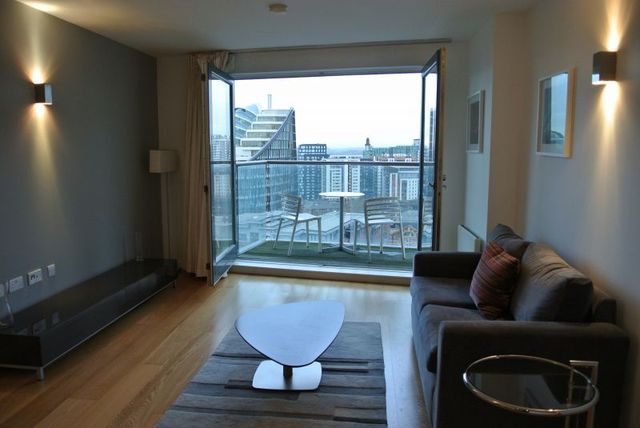  Image of 2 bedroom Apartment to rent in Goulden Street Manchester M4 at 49 Goulden Street  Manchester City, M4 5EN